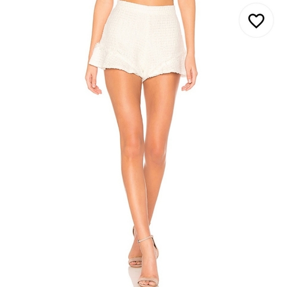 NWT RARE *SOLD OUT* Ivory Karis Shorts Revolve like Camila Coelho Loveshackfancy - Picture 3 of 7